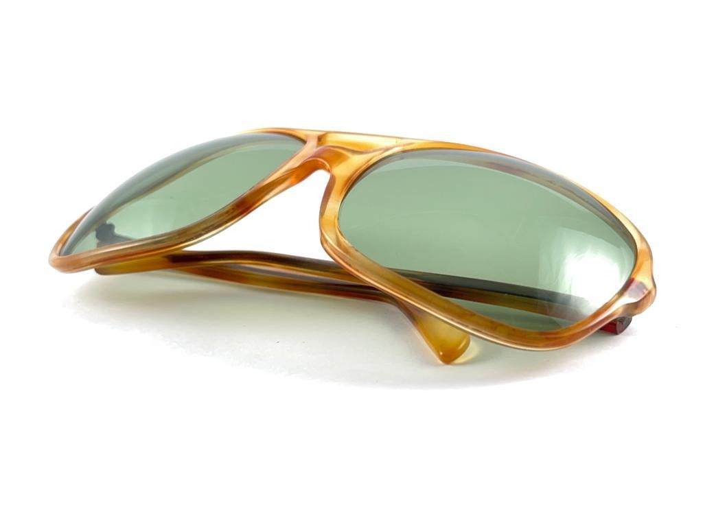 Mint Vintage Oversized Translucent  1970'S Sunglasses For Sale 9