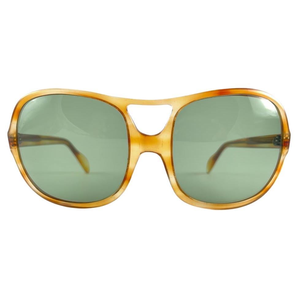 Mint Vintage Oversized Translucent  1970'S Sunglasses For Sale
