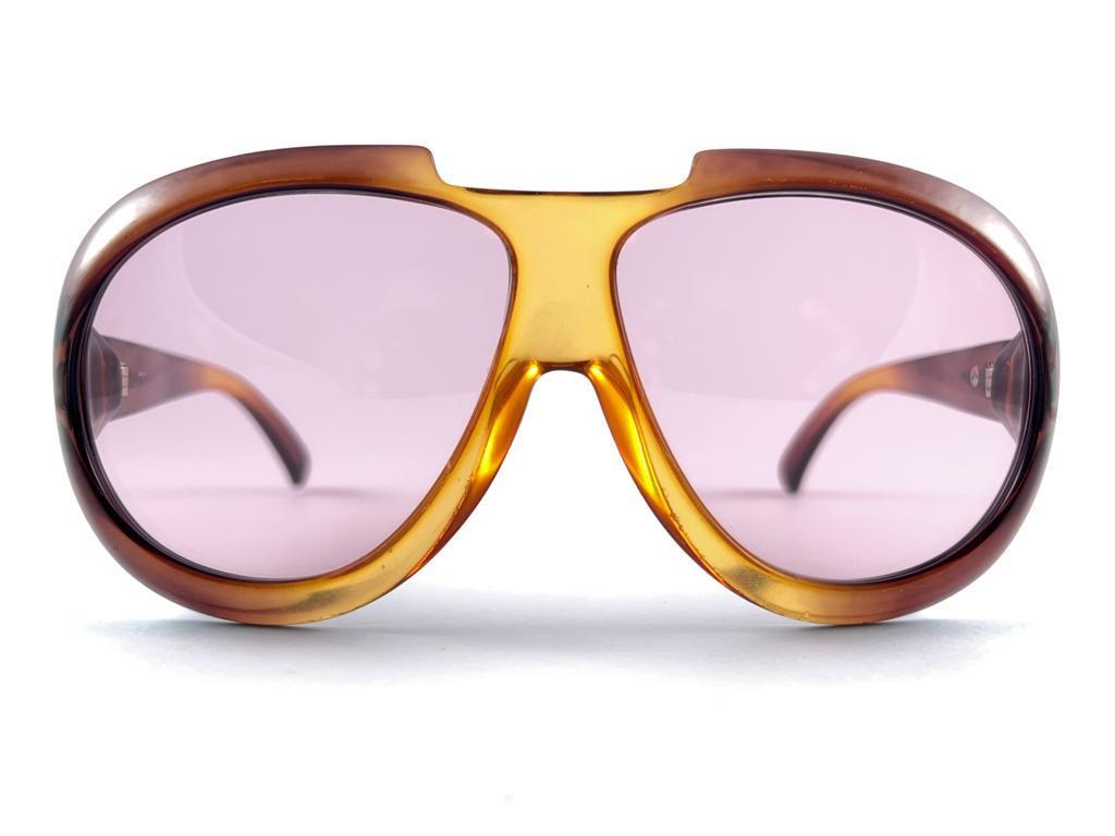 Mint Vintage Playboy Optyl Ombre Amber Oversized Optyl Sunglasses 9