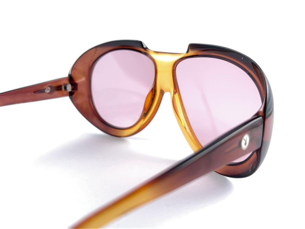 Mint Vintage Playboy Optyl Ombre Amber Oversized Optyl Sunglasses 3