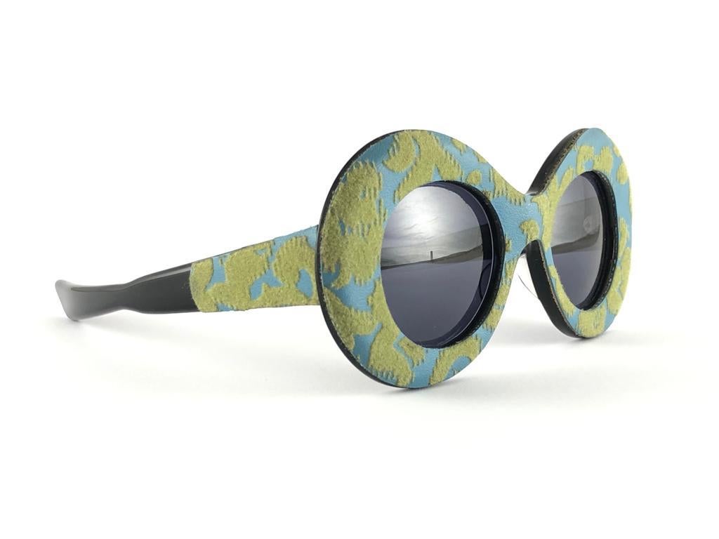 Gray Mint Vintage Pompeii Turquoise Fabric Made in Italy Sunglasses, 1960   For Sale
