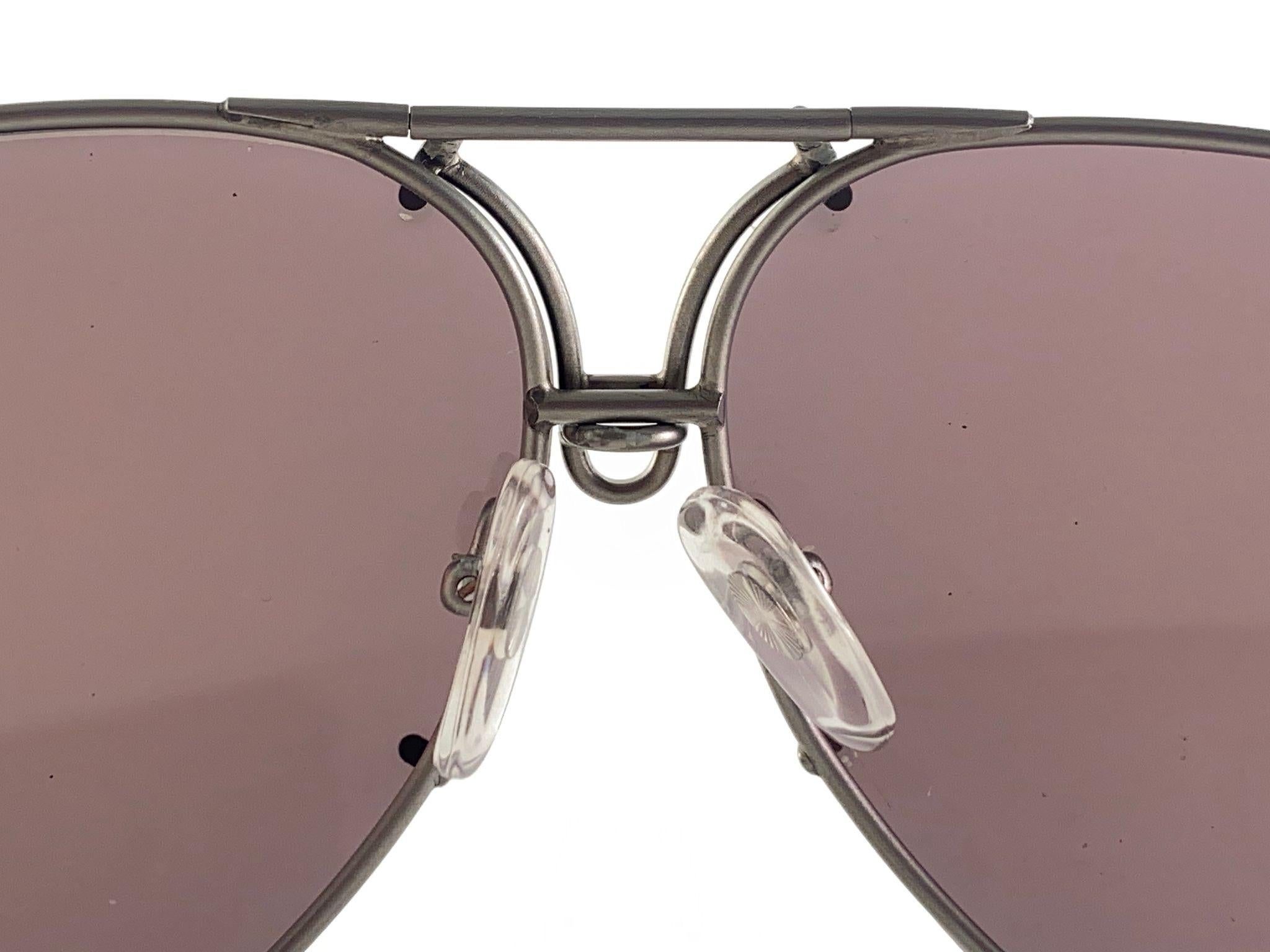 Mint Vintage Porsche Design By Carrera 5621 Titan Matte Large Sunglasses Austria en vente 3