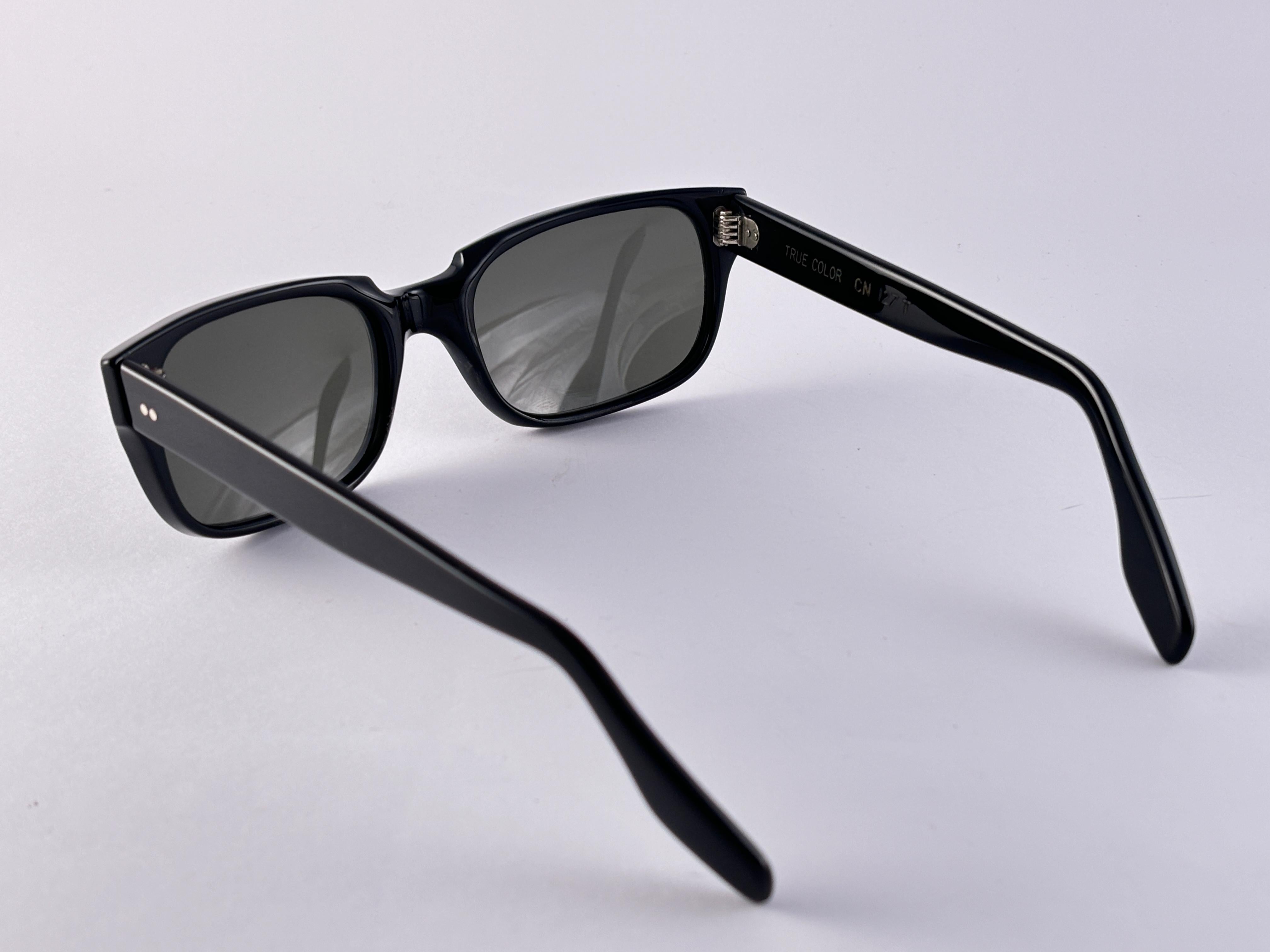 Mint Vintage Rare 1960's American Optical Midcentury Lunettes de soleil 1960's en vente 3