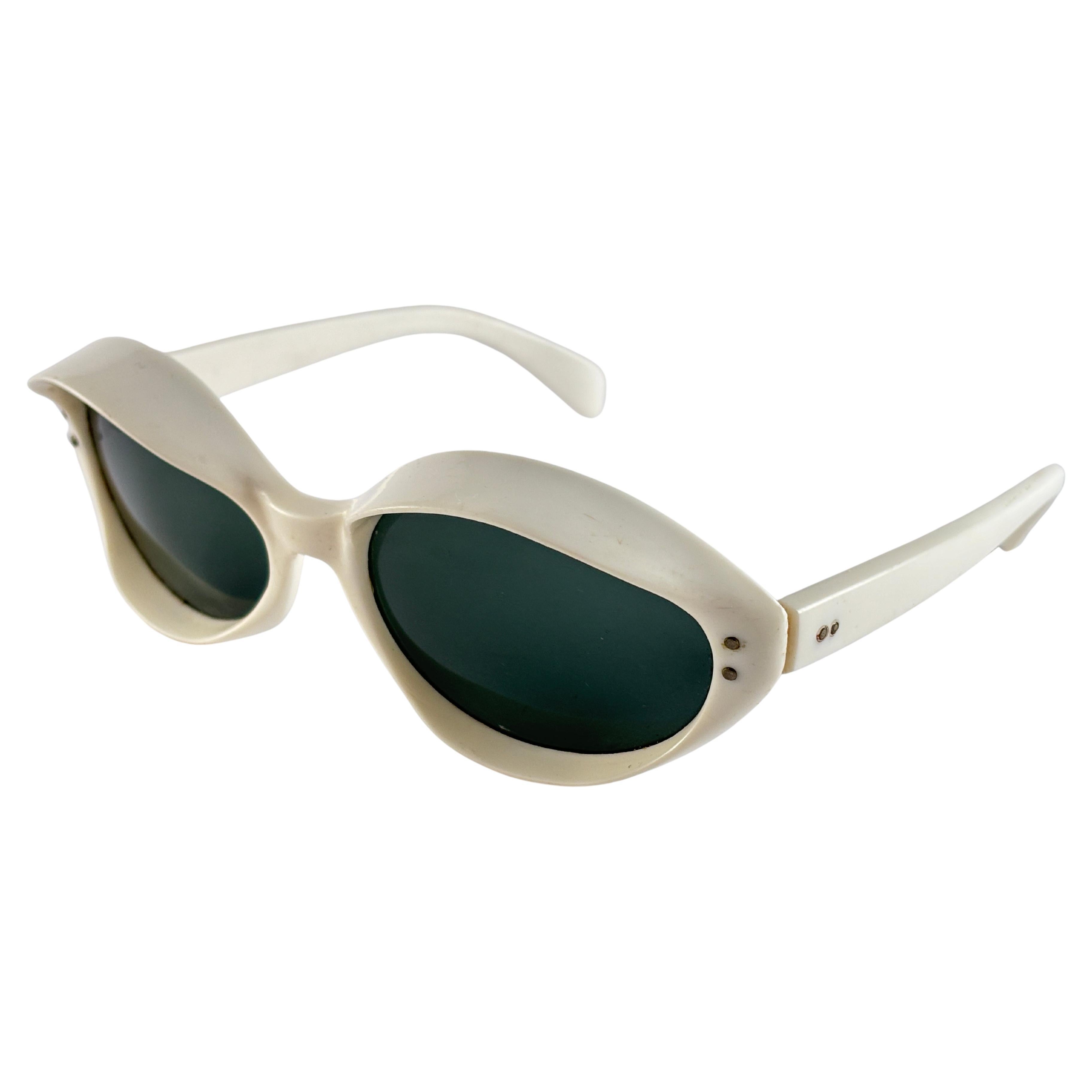 Mint Vintage Rare 1960'S Space Age Hooded Sunglasses 1960'S For Sale