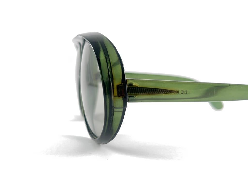 Ray Ban B&L Fenwick Mint Vintage  Grüne Optyl-Sonnenbrille, hergestellt in Kanada im Zustand „Gut“ im Angebot in Baleares, Baleares