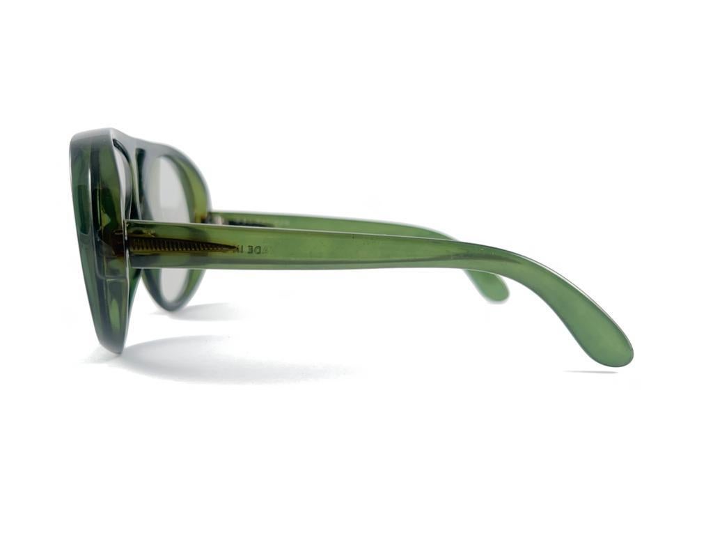 Ray Ban B&L Fenwick Mint Vintage  Grüne Optyl-Sonnenbrille, hergestellt in Kanada für Damen oder Herren im Angebot