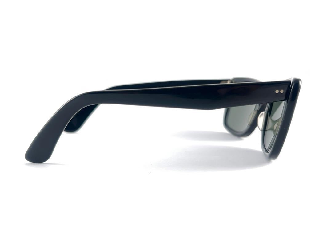 Gris Mint Vintage Ray-Ban Caribbean 1960's Midcentury Grey Lenses Usa B&L Sunglasses en vente