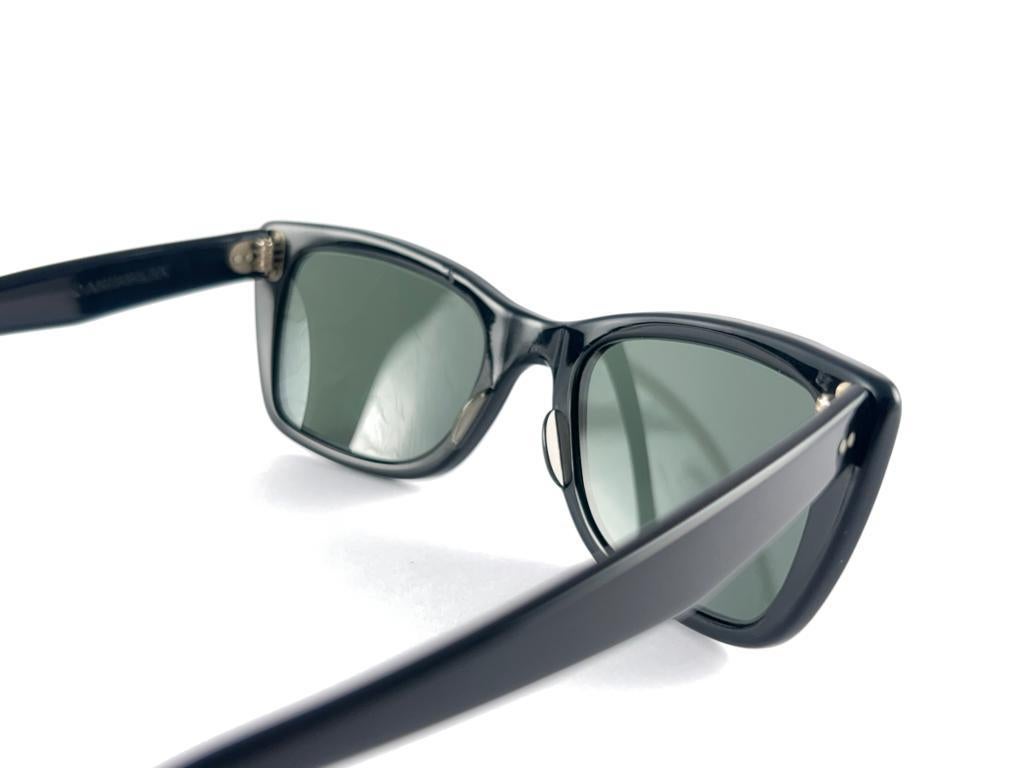 Mint Vintage Ray-Ban Caribbean 1960's Midcentury Grey Lenses Usa B&L Sunglasses en vente 3