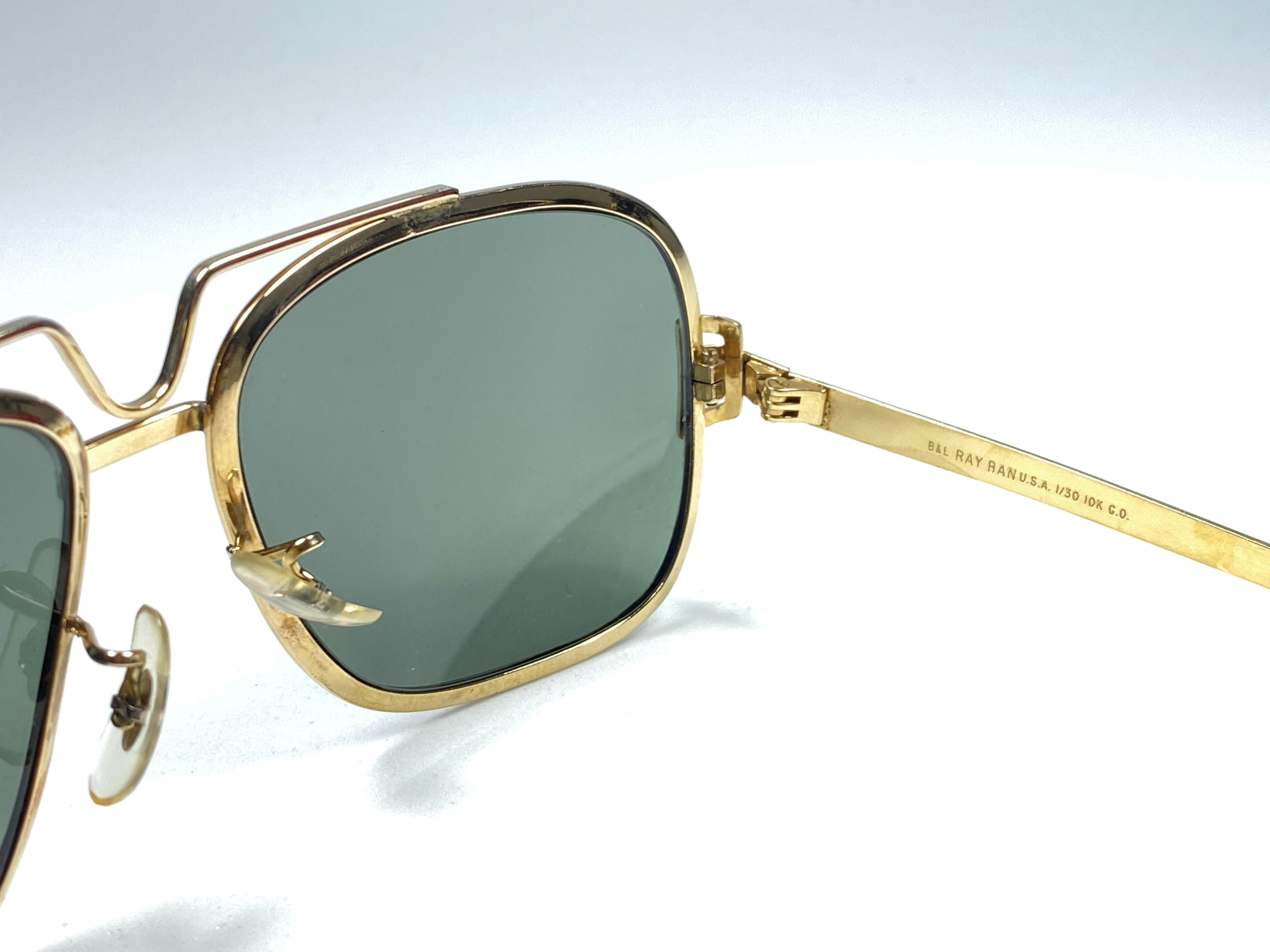 Gray Mint Vintage Ray Ban Gold 10K G.O G15 Grey Lenses B&L 1970's Sunglasses