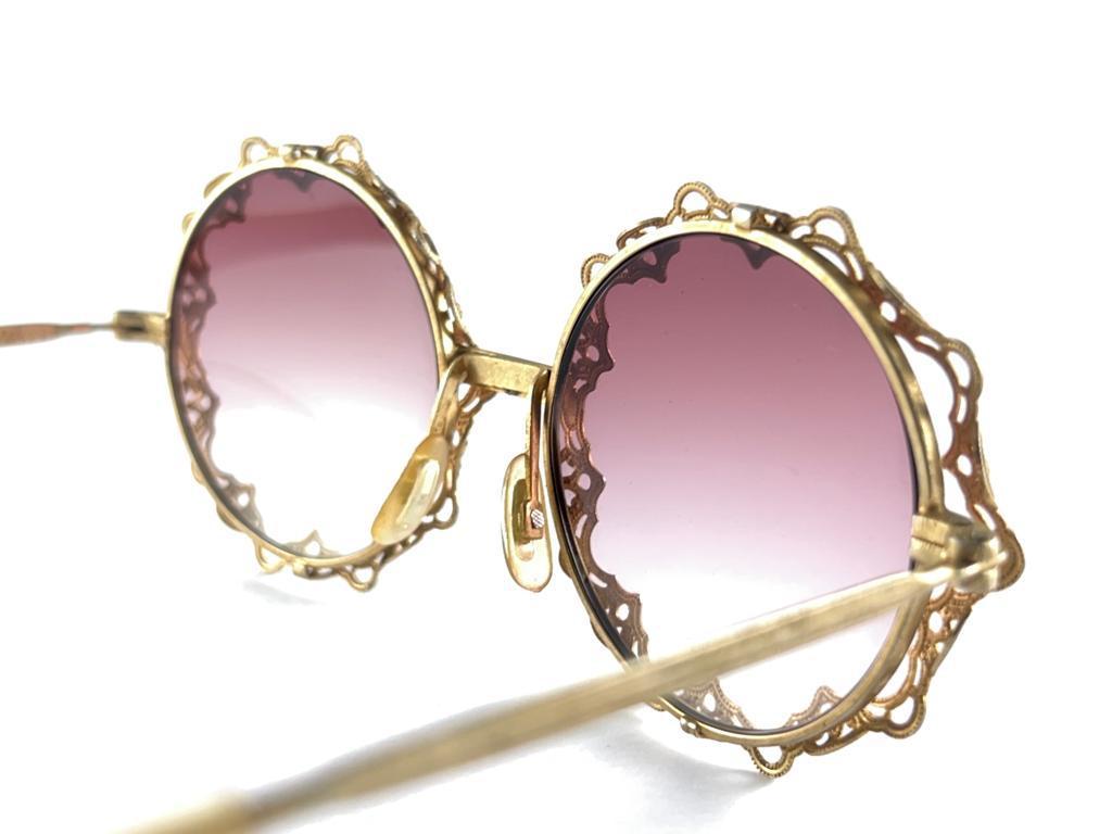 Mint Vintage Round Gold Frame Gradient Pink Lenses 1960'S Made In Italy For Sale 2