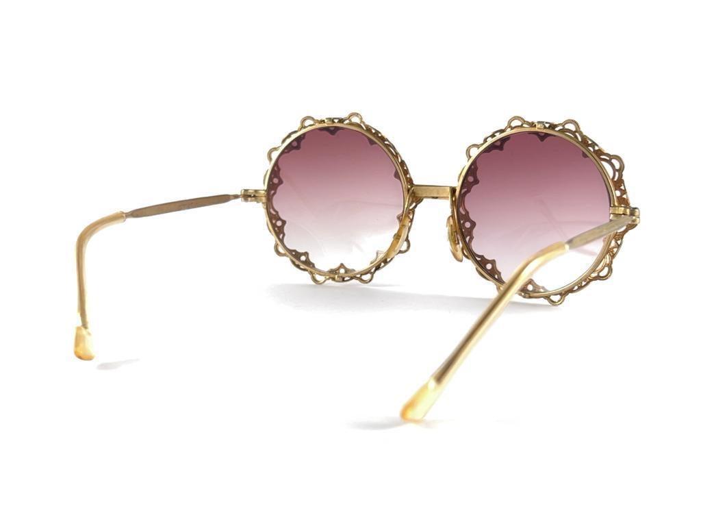 Mint Vintage Round Gold Frame Gradient Pink Lenses 1960'S Made In Italy For Sale 3