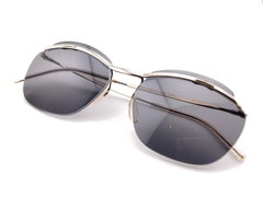 Menta Vintage Sol Amor Gafas de sol de montura mediana gris y plateada Años 60 Francia