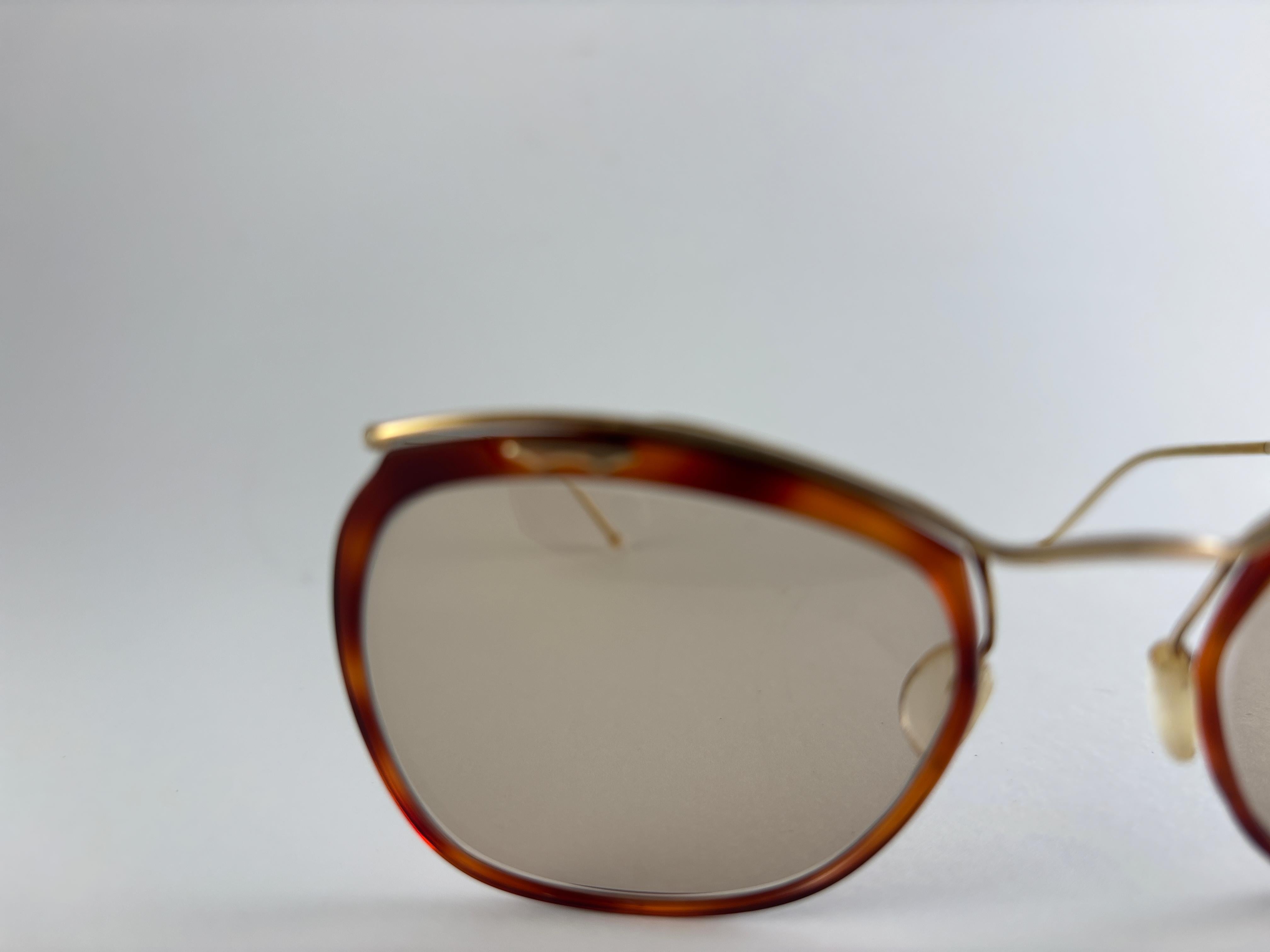 Mint Vintage Sol Amor Kleine Schildkröte & Gold Frame Sonnenbrillen 1960er Jahre Frankreich im Angebot 5