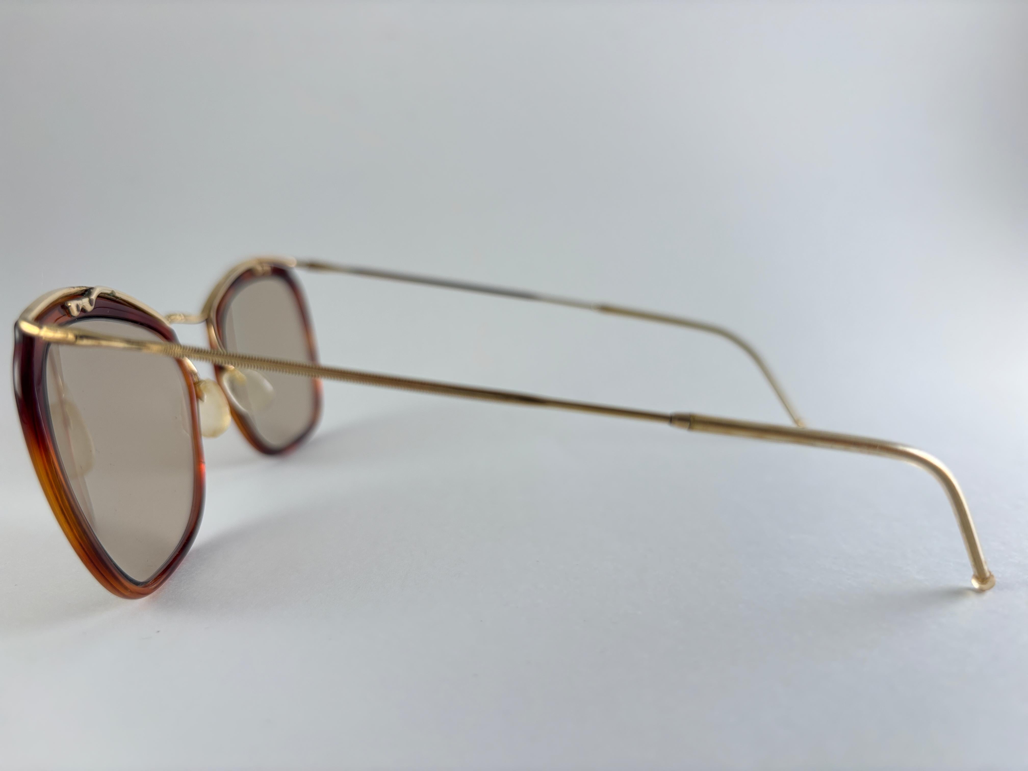 Mint Vintage Sol Amor Kleine Schildkröte & Gold Frame Sonnenbrillen 1960er Jahre Frankreich im Angebot 3