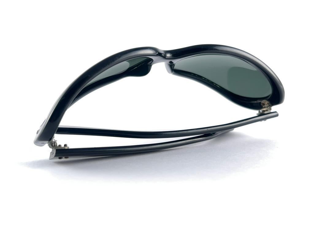 Mint Vintage Swank Black Wrap Frame 70'S Sunglasses Made In France 7