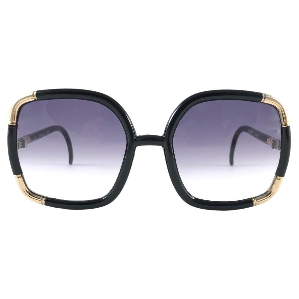 Mint  Vintage Ted Lapidus Paris TL 07 06 Gold & Black 1970 Sunglasses