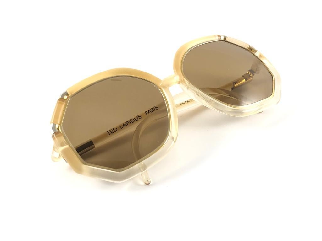 Mint  Vintage Ted Lapidus Paris TL Gold & Beige 1970 Sunglasses 5