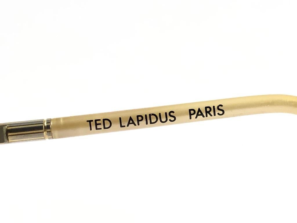 Menthe  Ted Lapidus Paris TL - Lunettes de soleil vintage dorées et beiges, années 1970 Pour femmes en vente