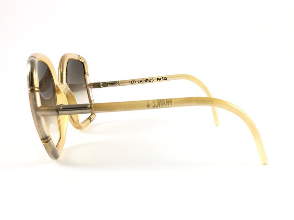 Mint  Vintage Ted Lapidus Paris TL Gold & Beige 1970 Sunglasses For Sale 3