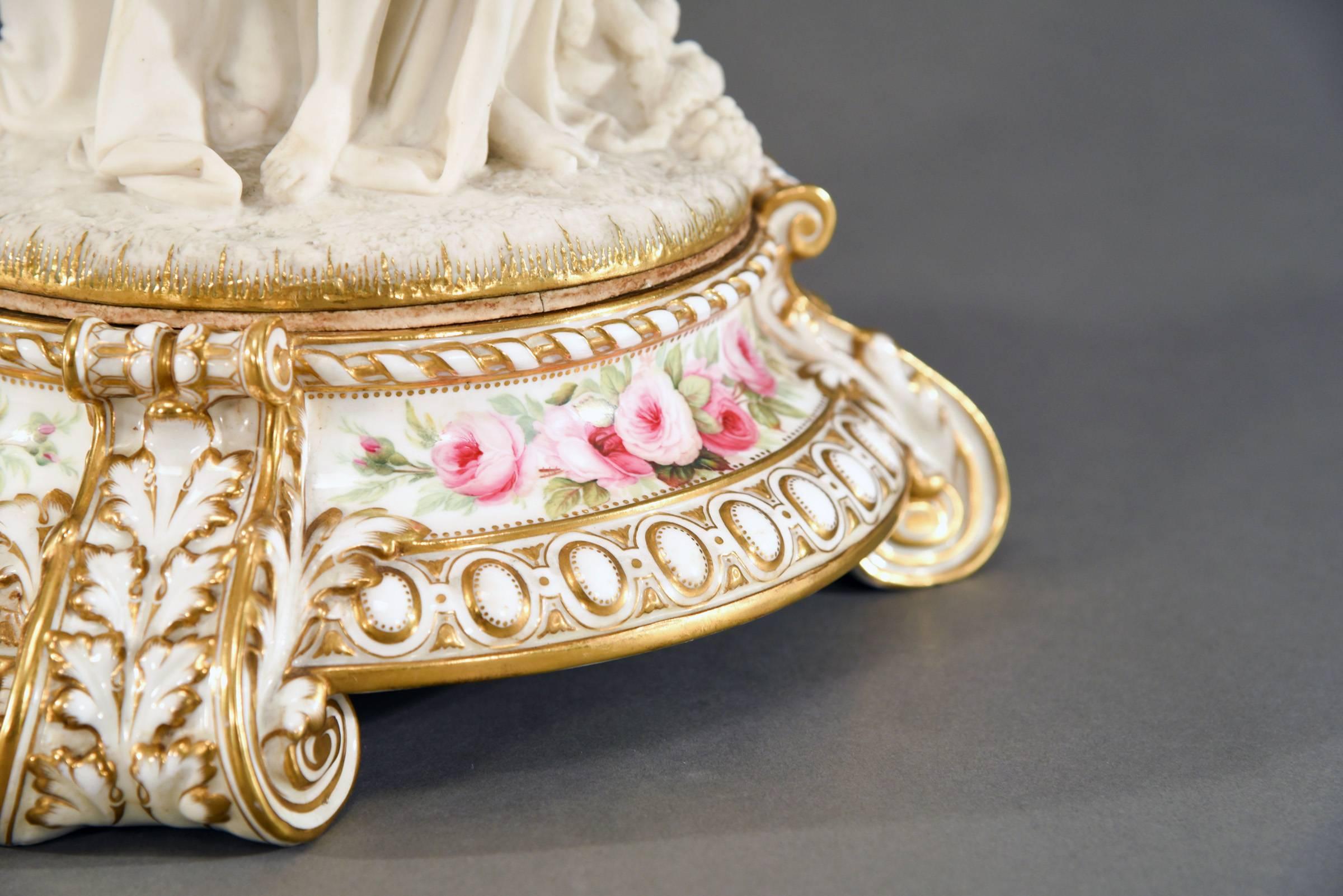Fin du XIXe siècle Service à dessert doré Minton du 19ème siècle 15 pièces W/ Parian Figures Roses peintes à la main en vente