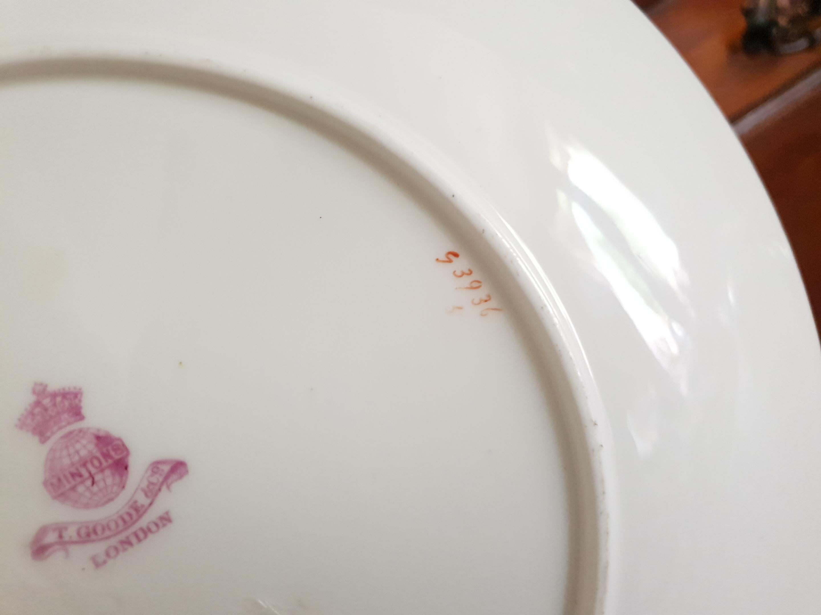 Minton 19th Century Hand Painted Cabinet Display Plate For Sale 2