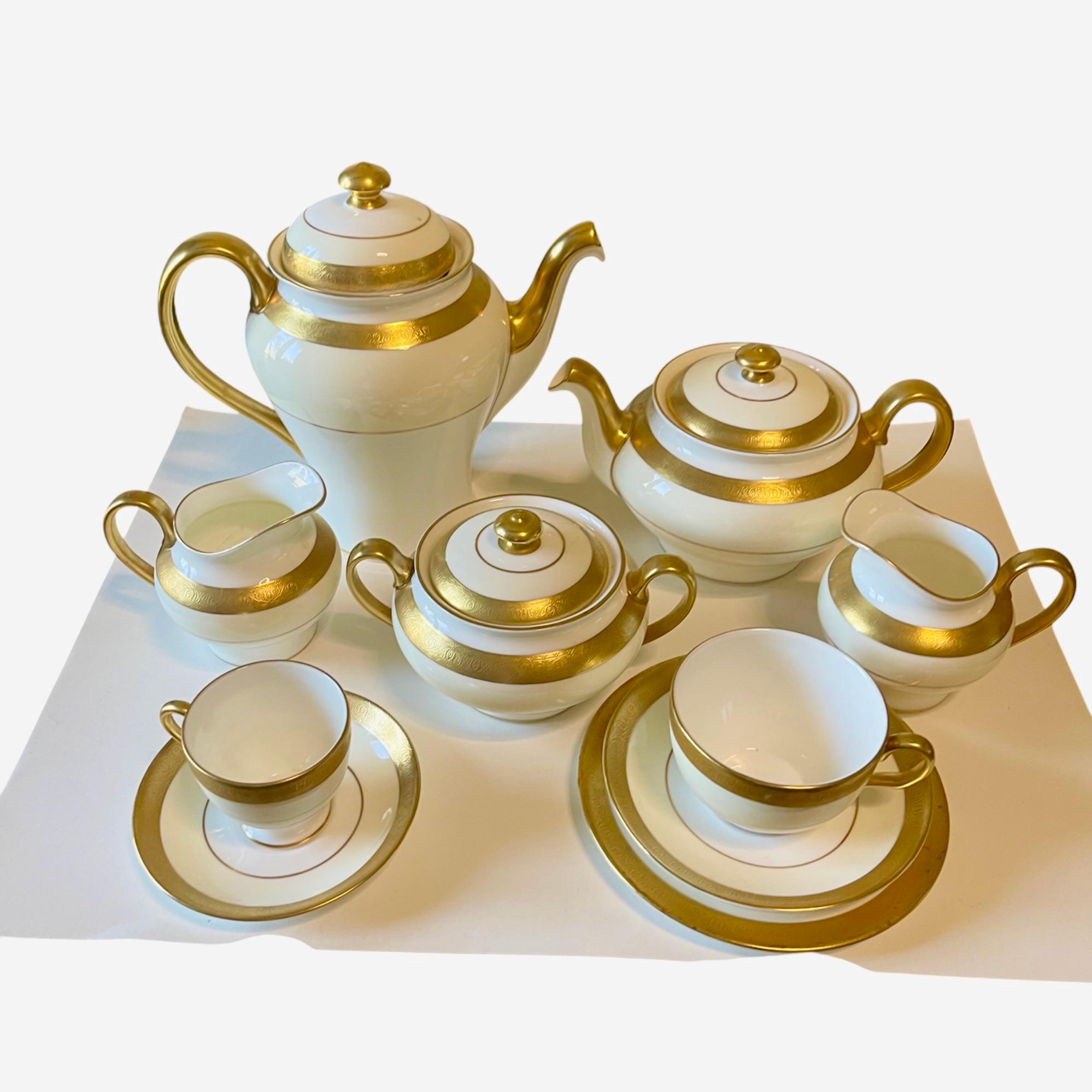 Anglais Service à thé et à café Minton Buckingham pour 12 personnes, 65 pièces en vente