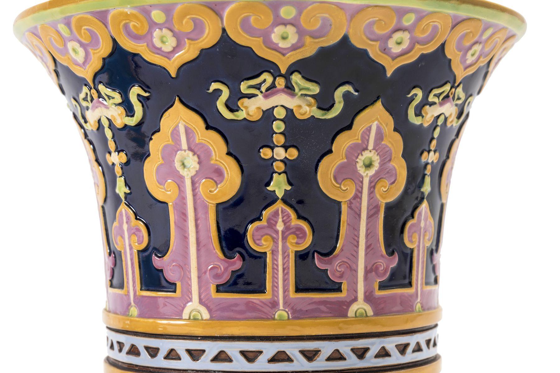 19th Century Minton Ceramic Cache-Pot For Sale