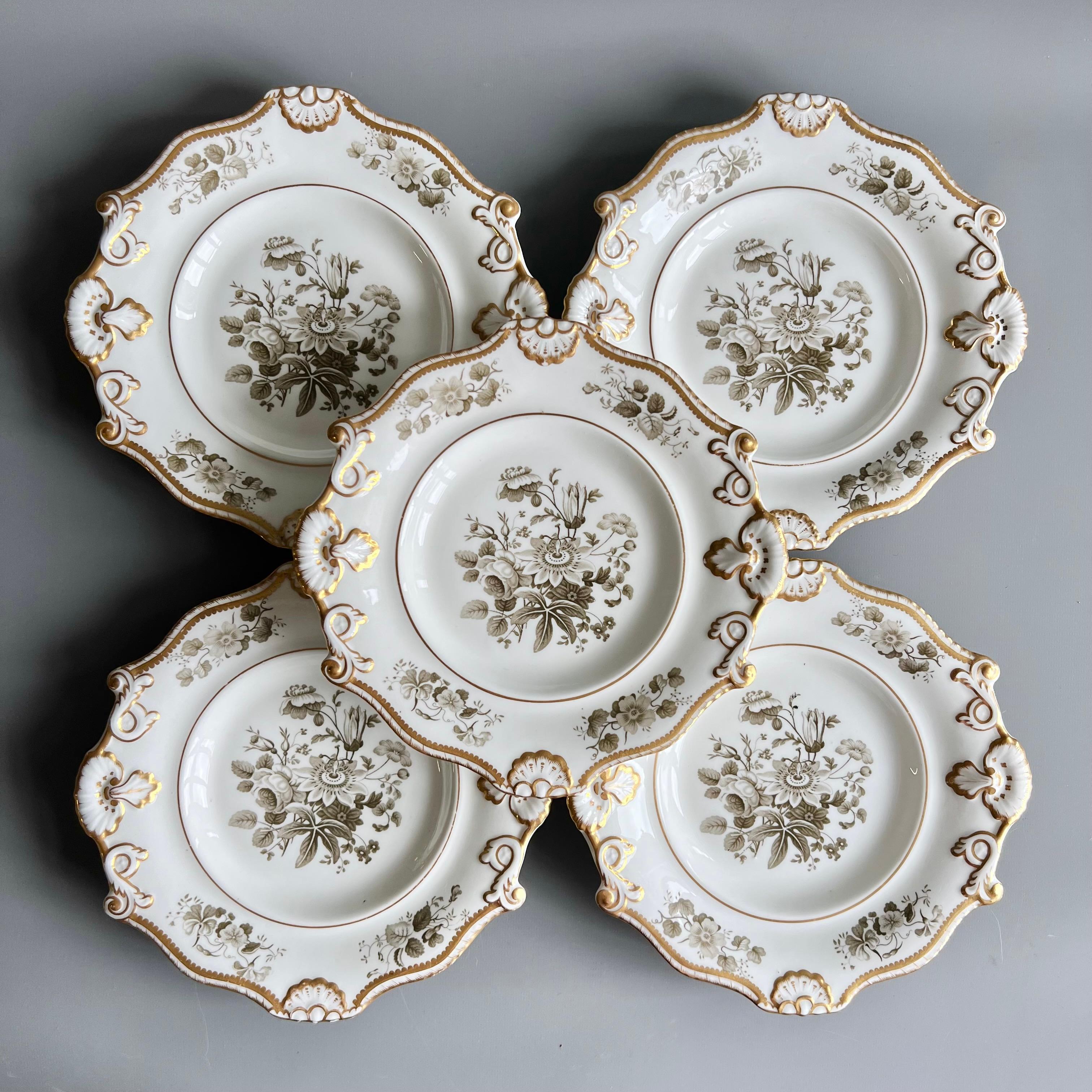 Mid-19th Century Minton Dessert Service, Inverted Shell White with Monochrome Flowers, ca 1830 For Sale