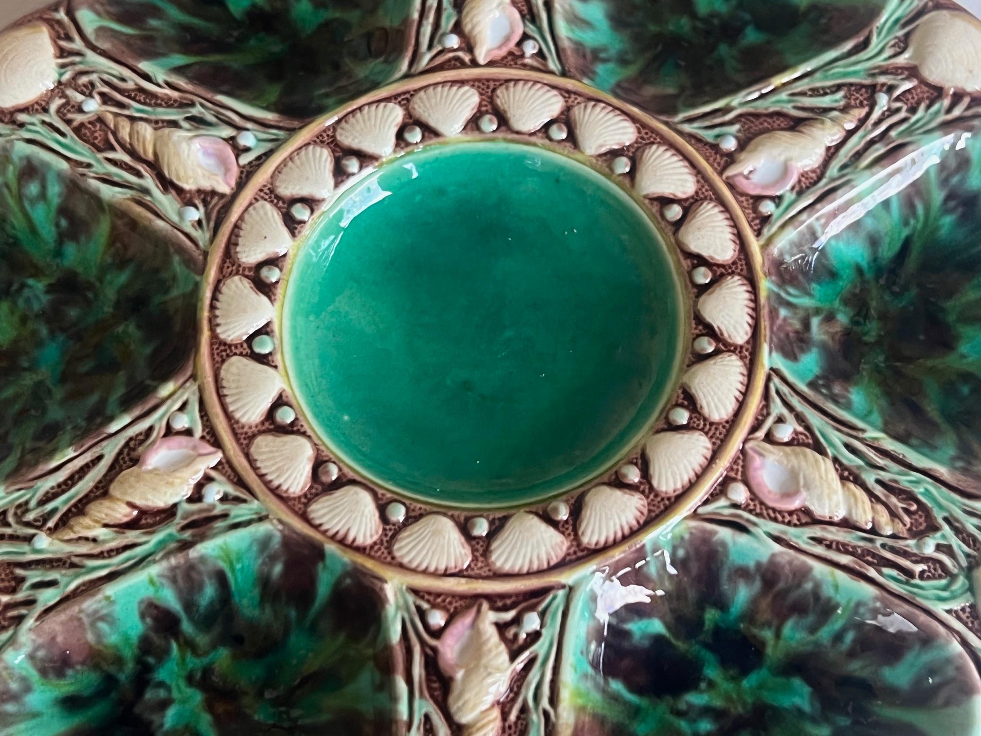 Minton Smaragdgrüner Austernteller, um 1873 im Angebot 3