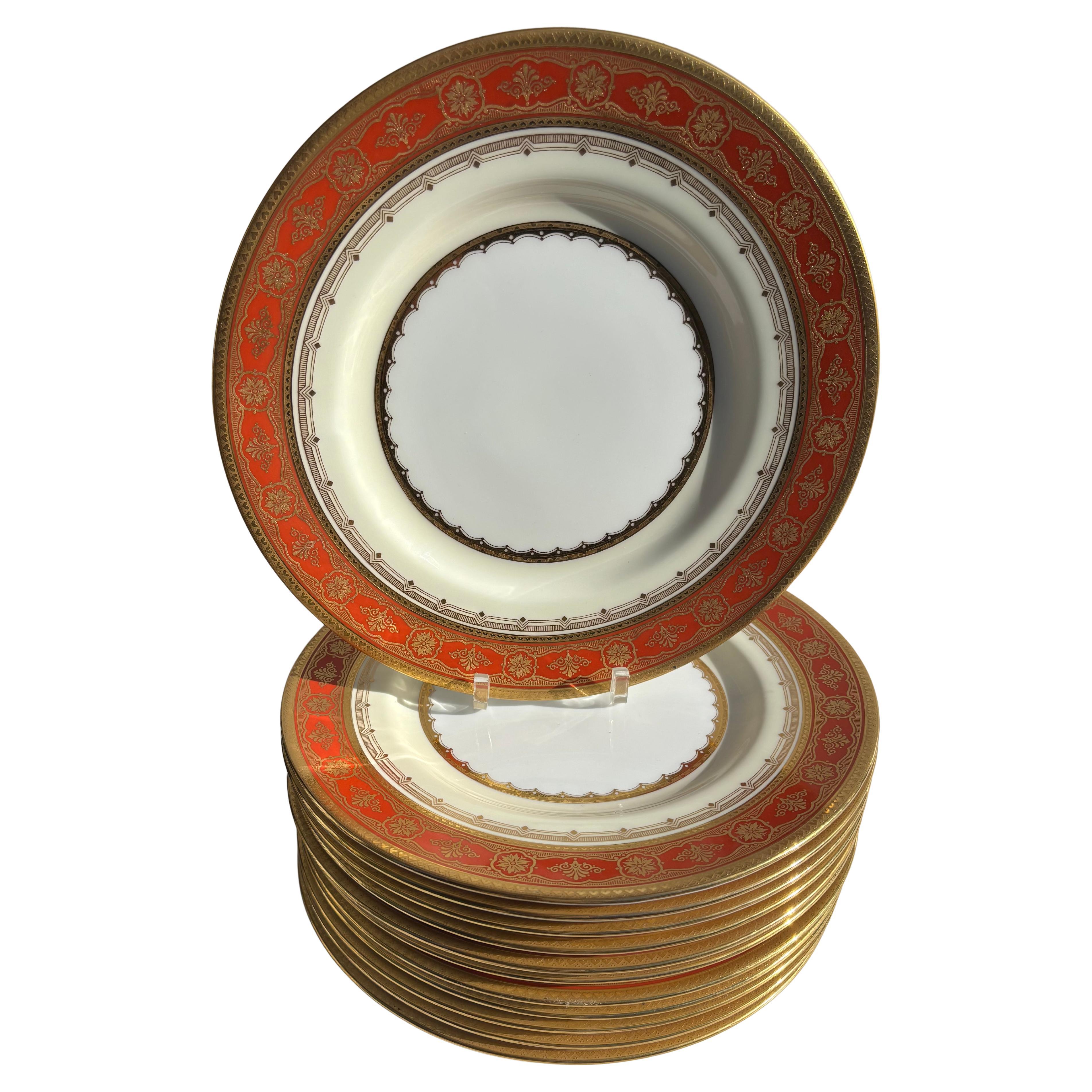 Minton England 12 dinner red and gold plates " Chicago" signed im Angebot