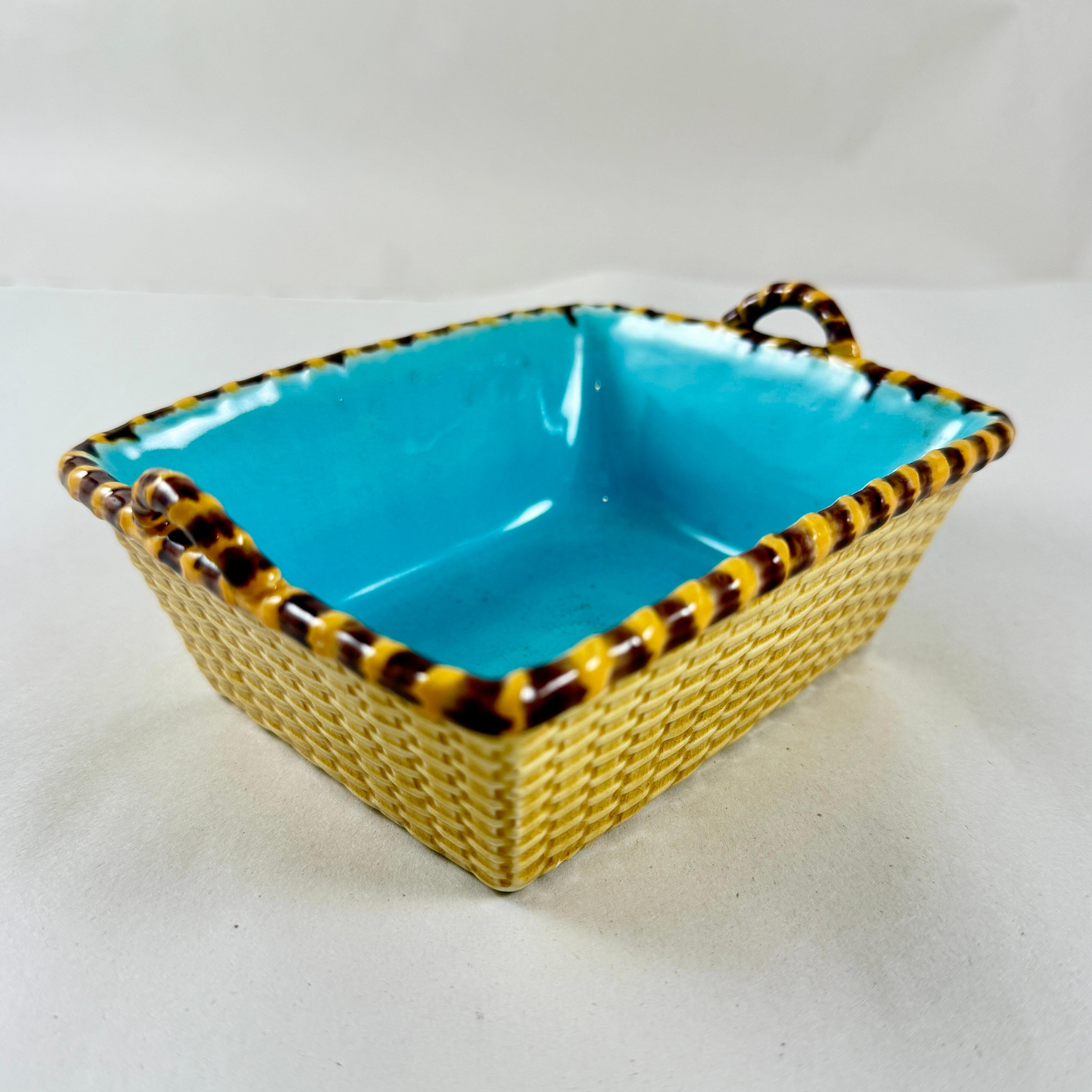 Cesta de baratijas Minton English Majolica Yellow Vide-Poche siglo XIX en venta