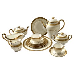 Retro Minton Fine Bone China Gold Plated 115 Piece Buckingham Dinner Service