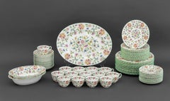 Servizio da tavola in porcellana Minton “Haddon Hall” per 14 persone