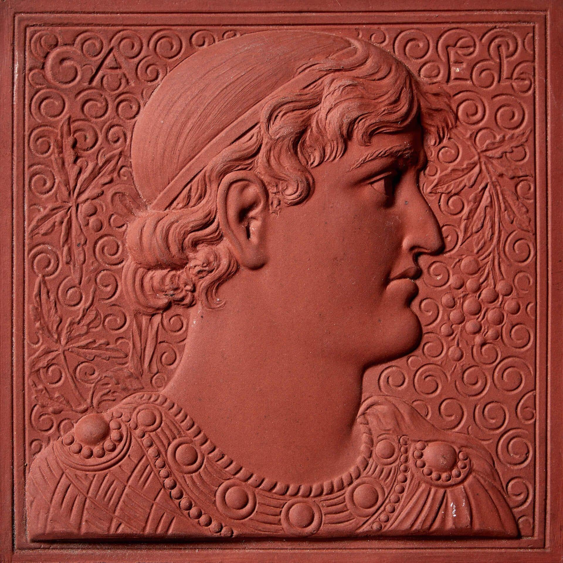 Estetismo Minton Hollins 6-Inch Terracotta Profile Portrait Tile in vendita