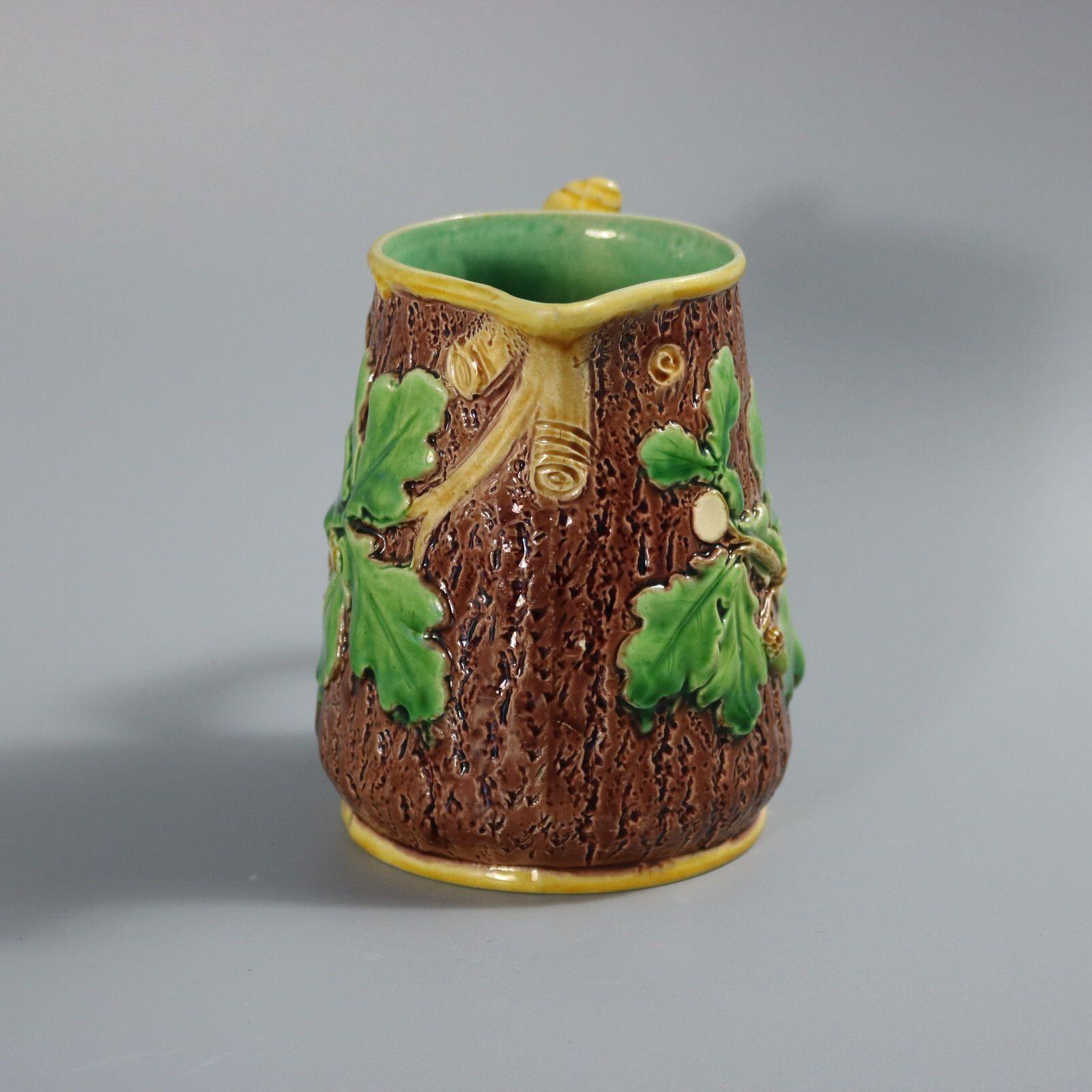 Brocca/pentola in maiolica di Minton con ghianda e lumaca in vendita 1