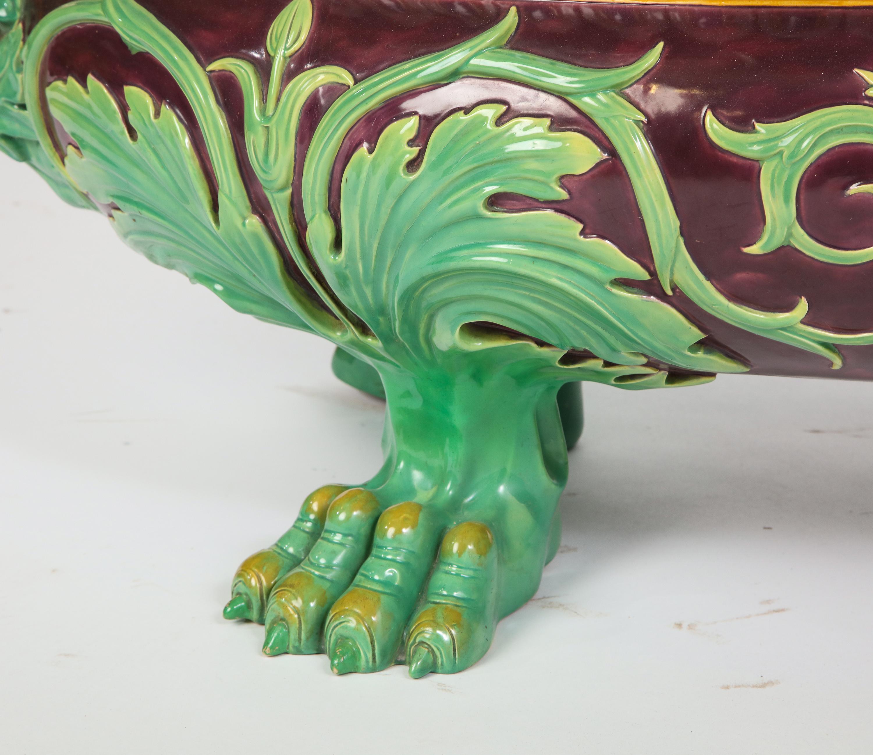 Minton Majolica Aubergine-Ground 'Marochetti' Cistern, Mid-19th Century For Sale 2