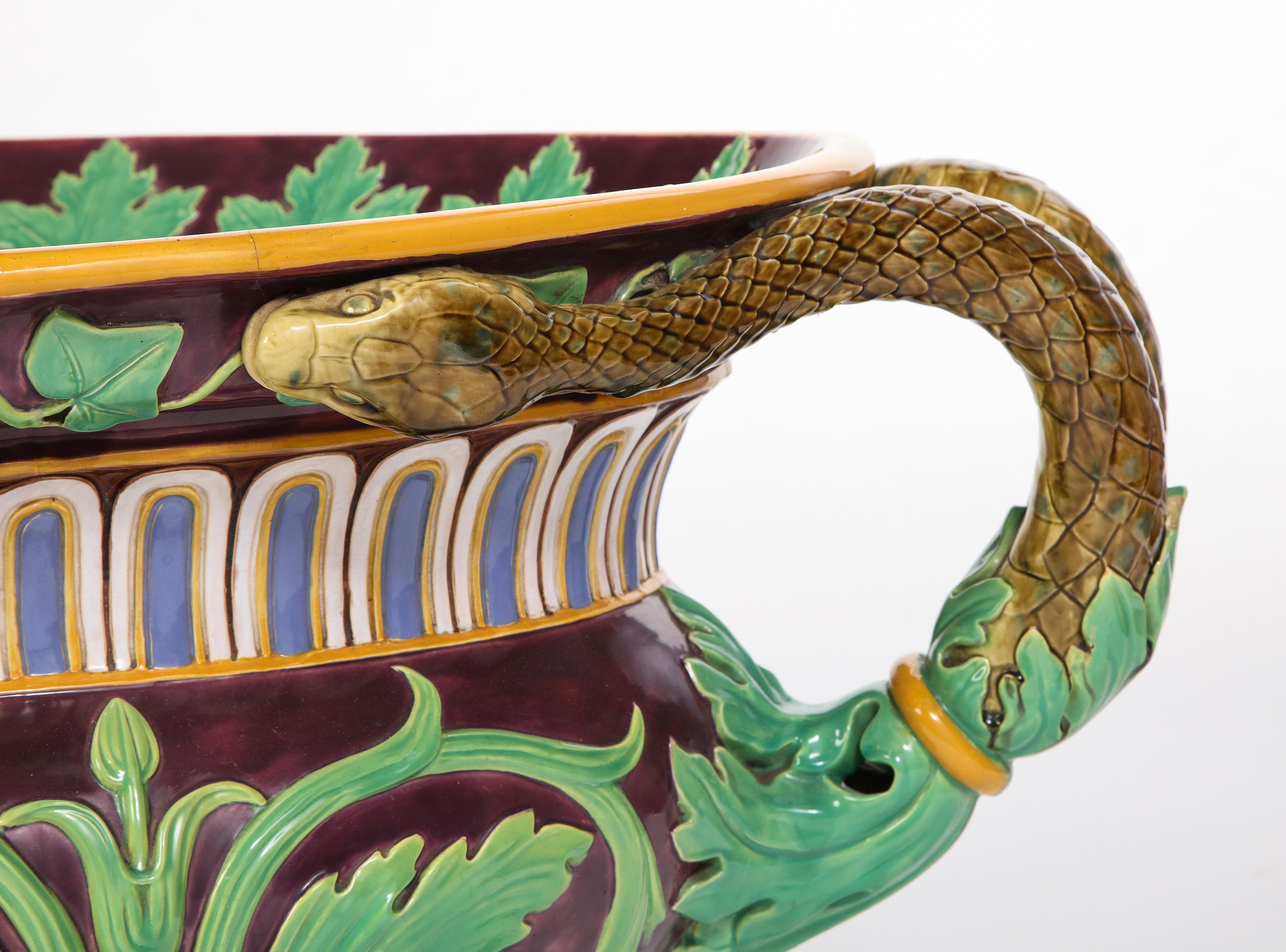 Minton Majolica Aubergine-Ground 'Marochetti' Cistern, Mid-19th Century For Sale 3