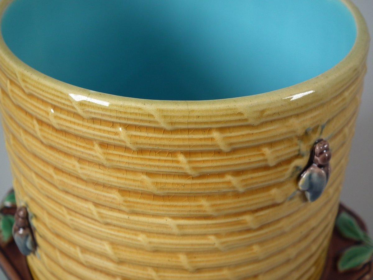 Minton Majolica Beehive Honey Pot and Cover 7