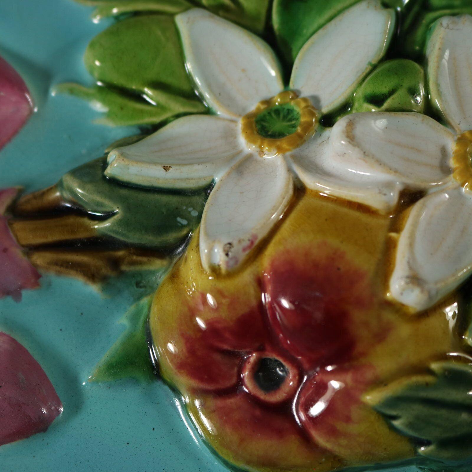 Minton Majolica Fruit and Flowers Tile In Good Condition For Sale In Chelmsford, Essex
