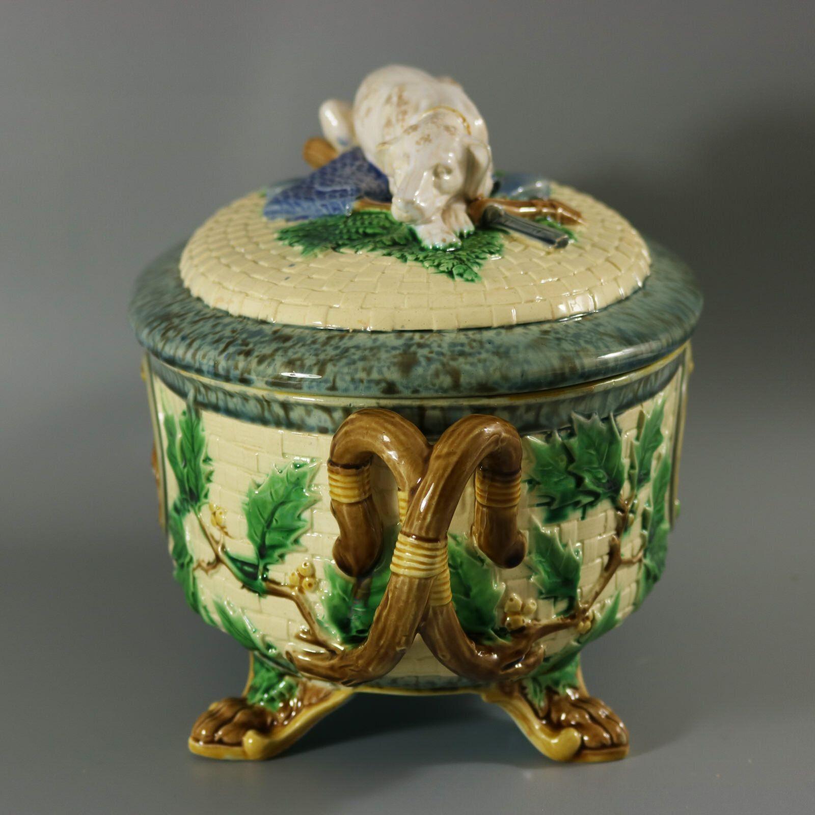 English Minton Majolica Game Pie Dish with Gun Dog For Sale