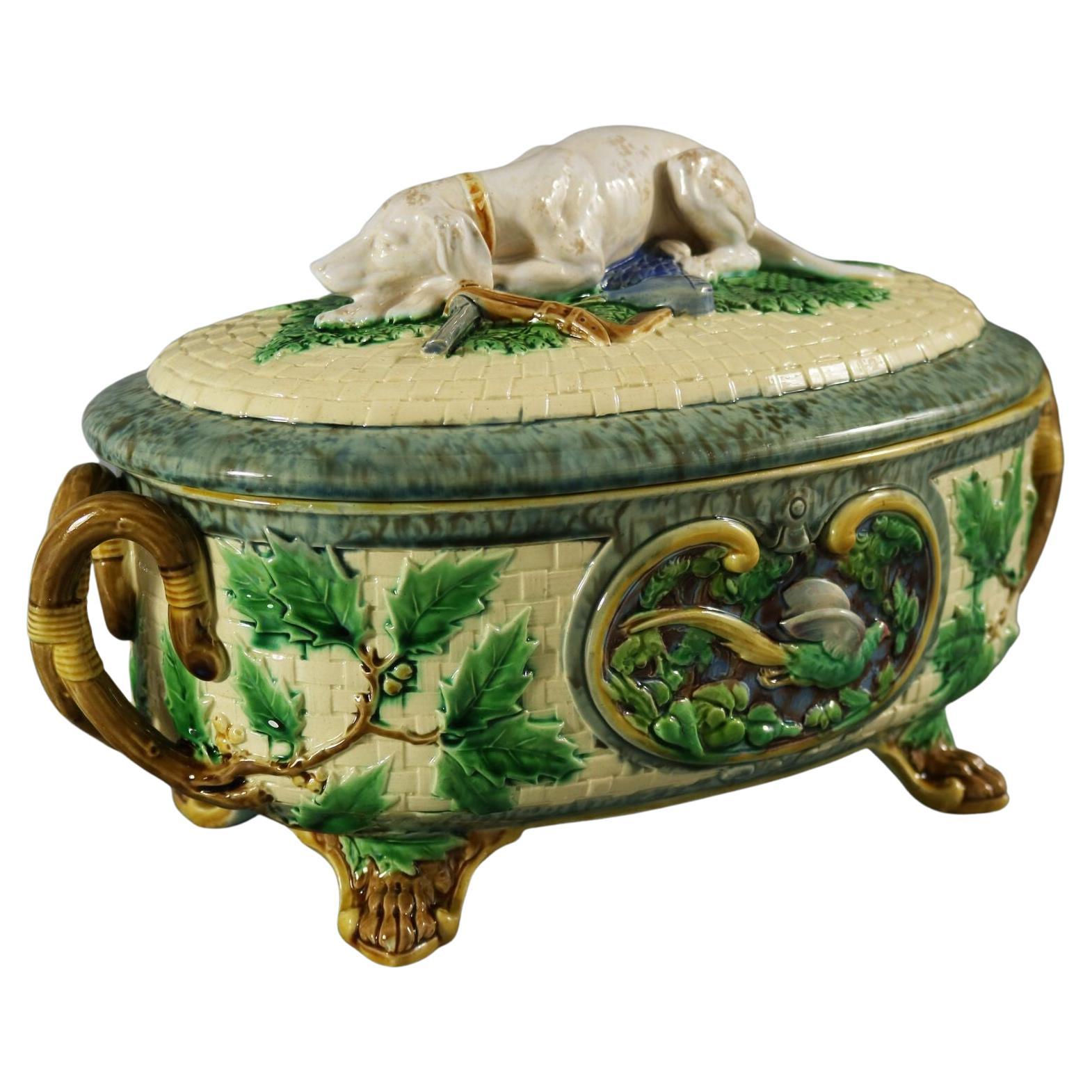 Minton Majolica Game Pie Dish with Gun Dog For Sale