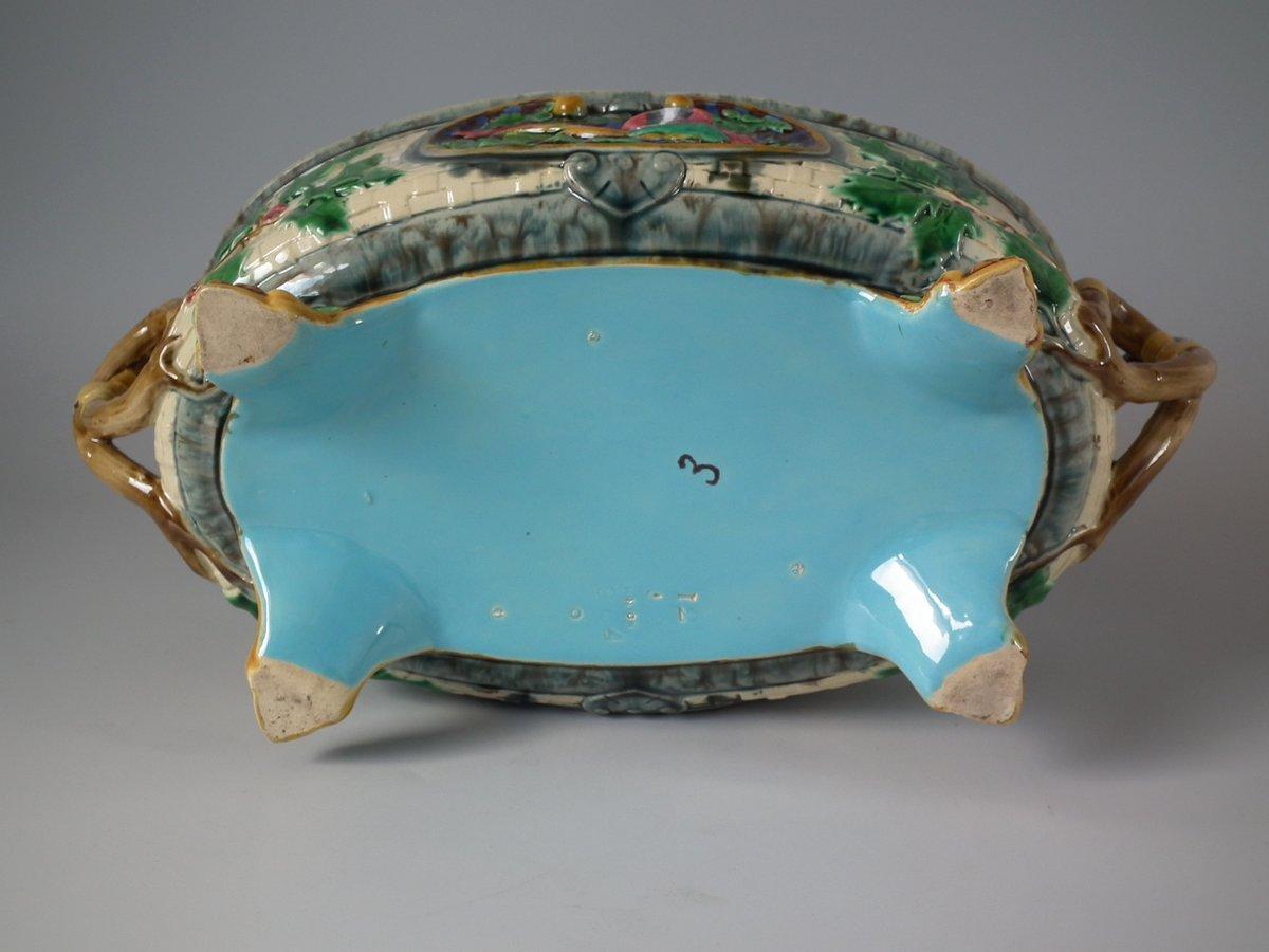 Minton Majolica Gun Dog Game Pie Dish With Liner at 1stDibs minton