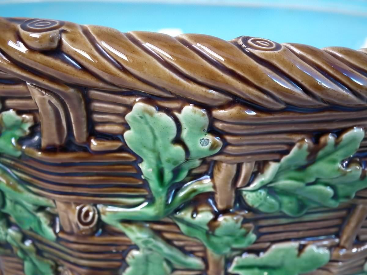 Plato y Tapa para Pastel de Minton Majolica Mallard Game en venta 8