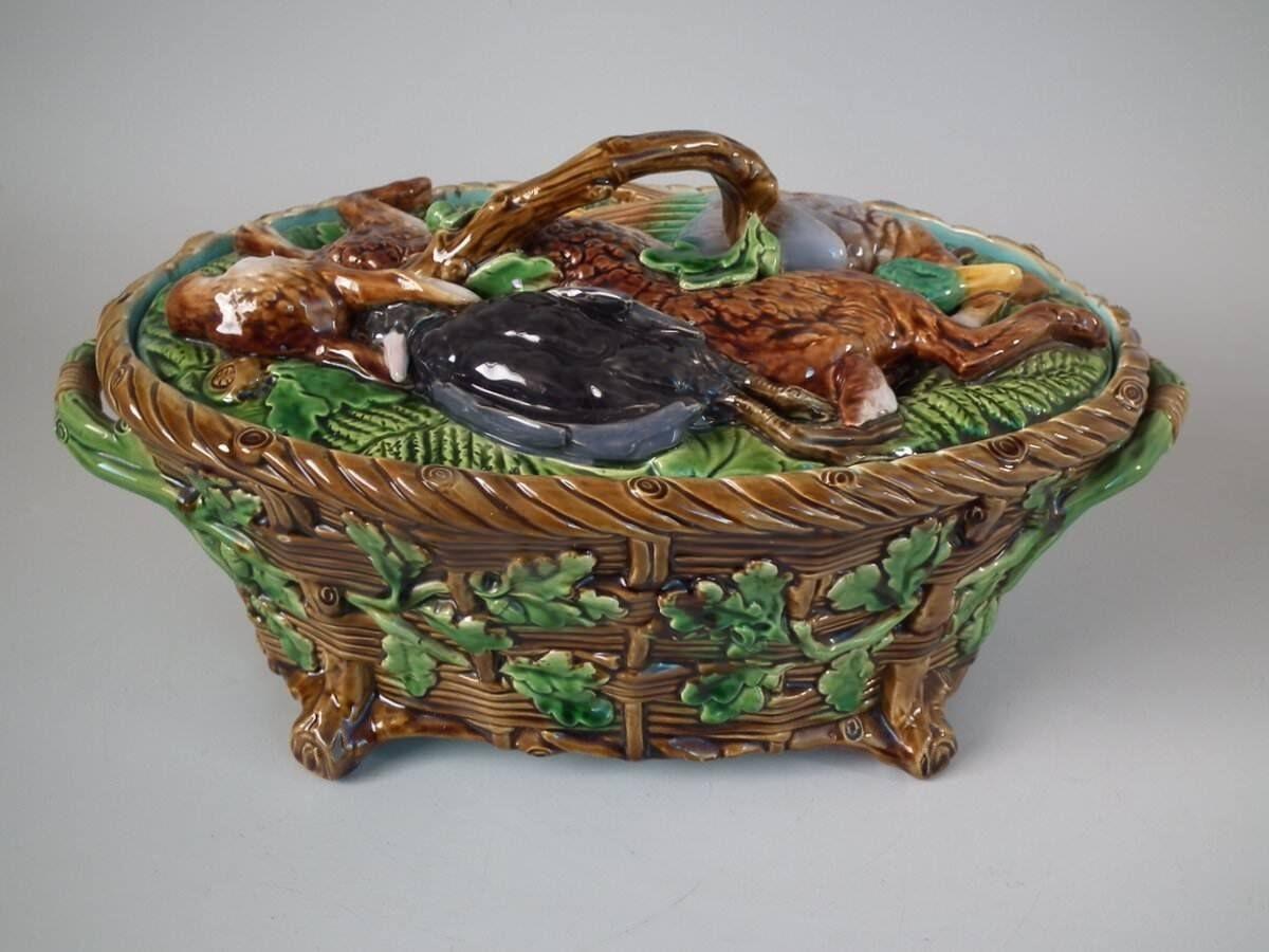 Minton Majolica Mallard Game Pie Dish and Cover For Sale 2