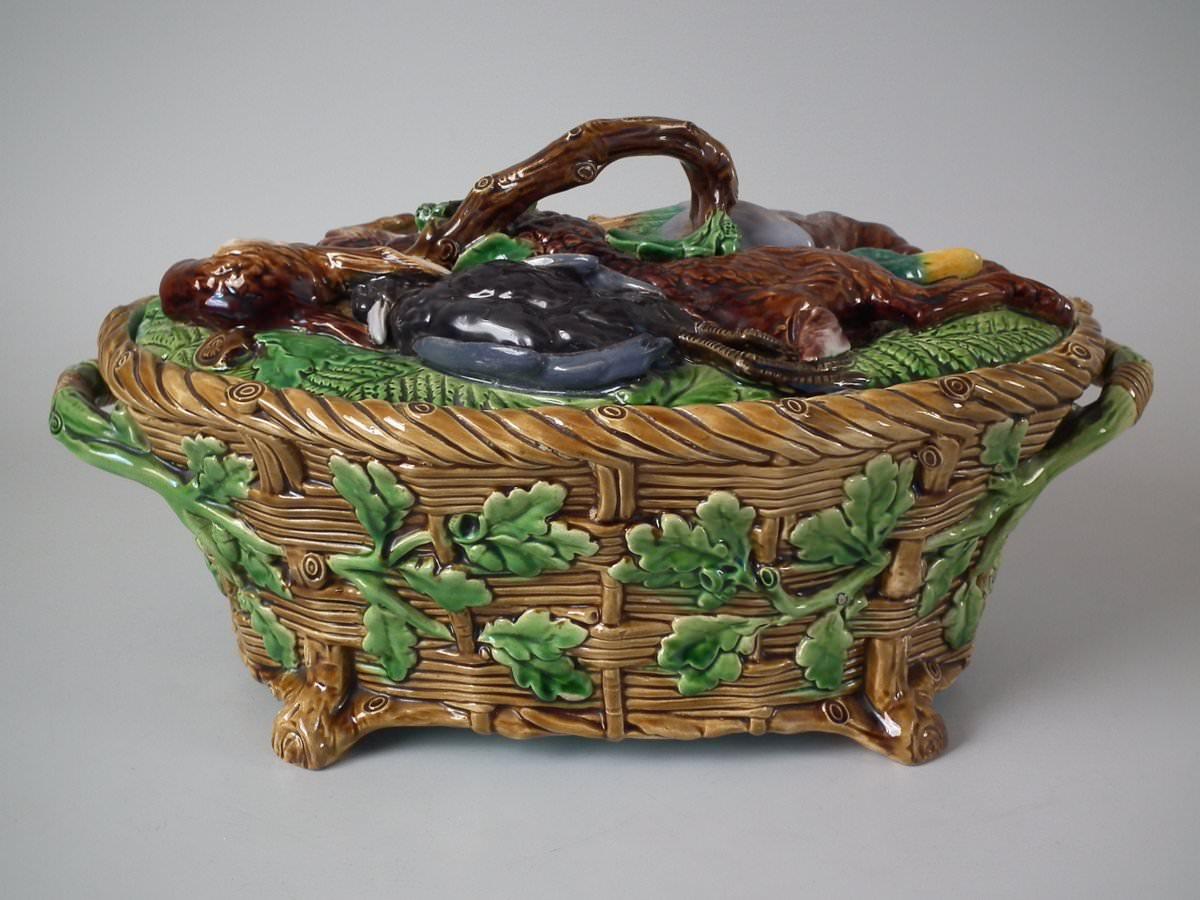 Minton Majolica Mallard Game Pie Dish, Liner and Cover For Sale 1