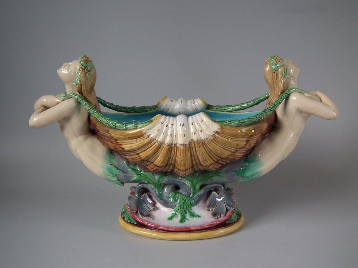 Minton Majolica Mermaids Centrepiece Bowl In Good Condition In Chelmsford, Essex