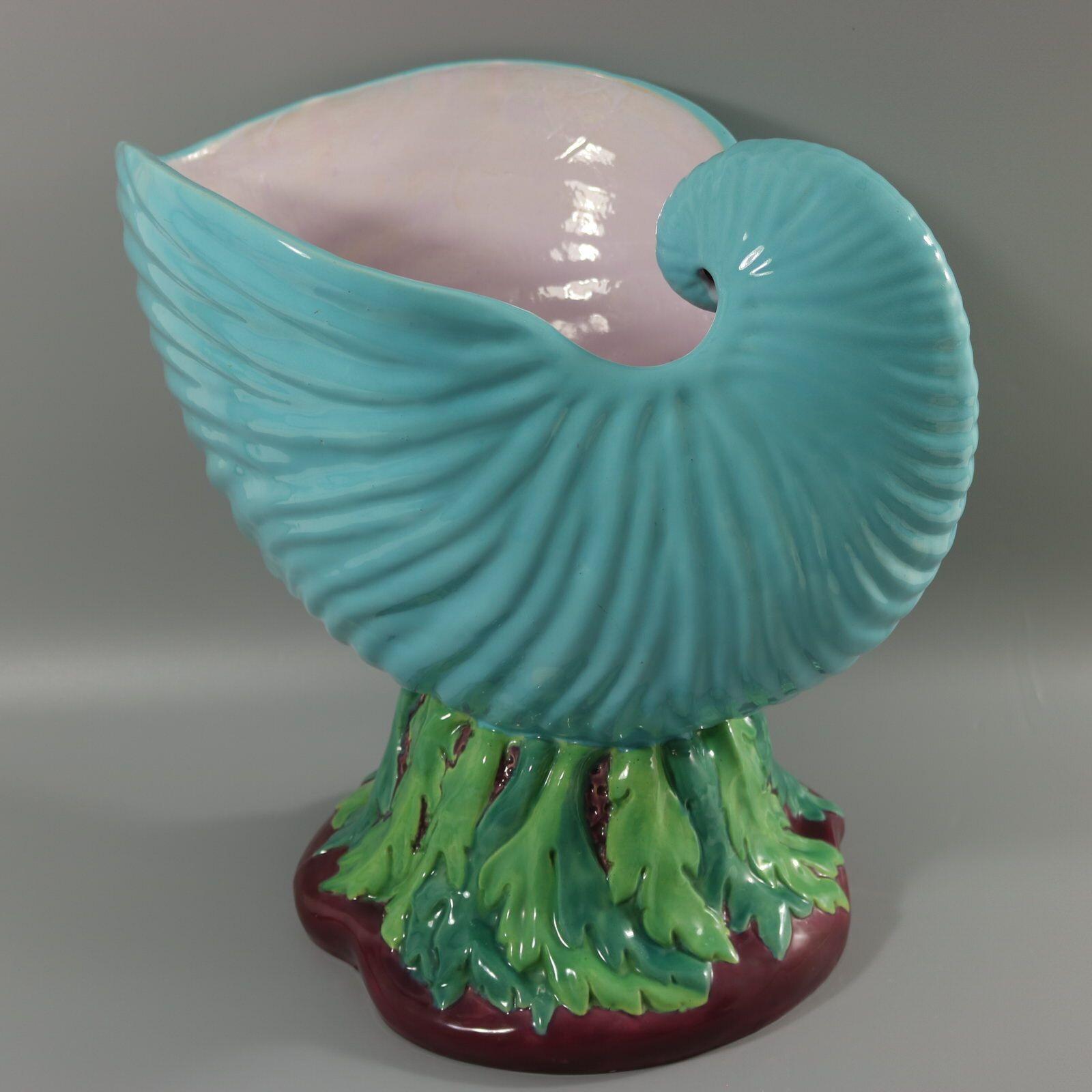 Minton Majolica Nautilus Shell Flower Pot In Good Condition For Sale In Chelmsford, Essex