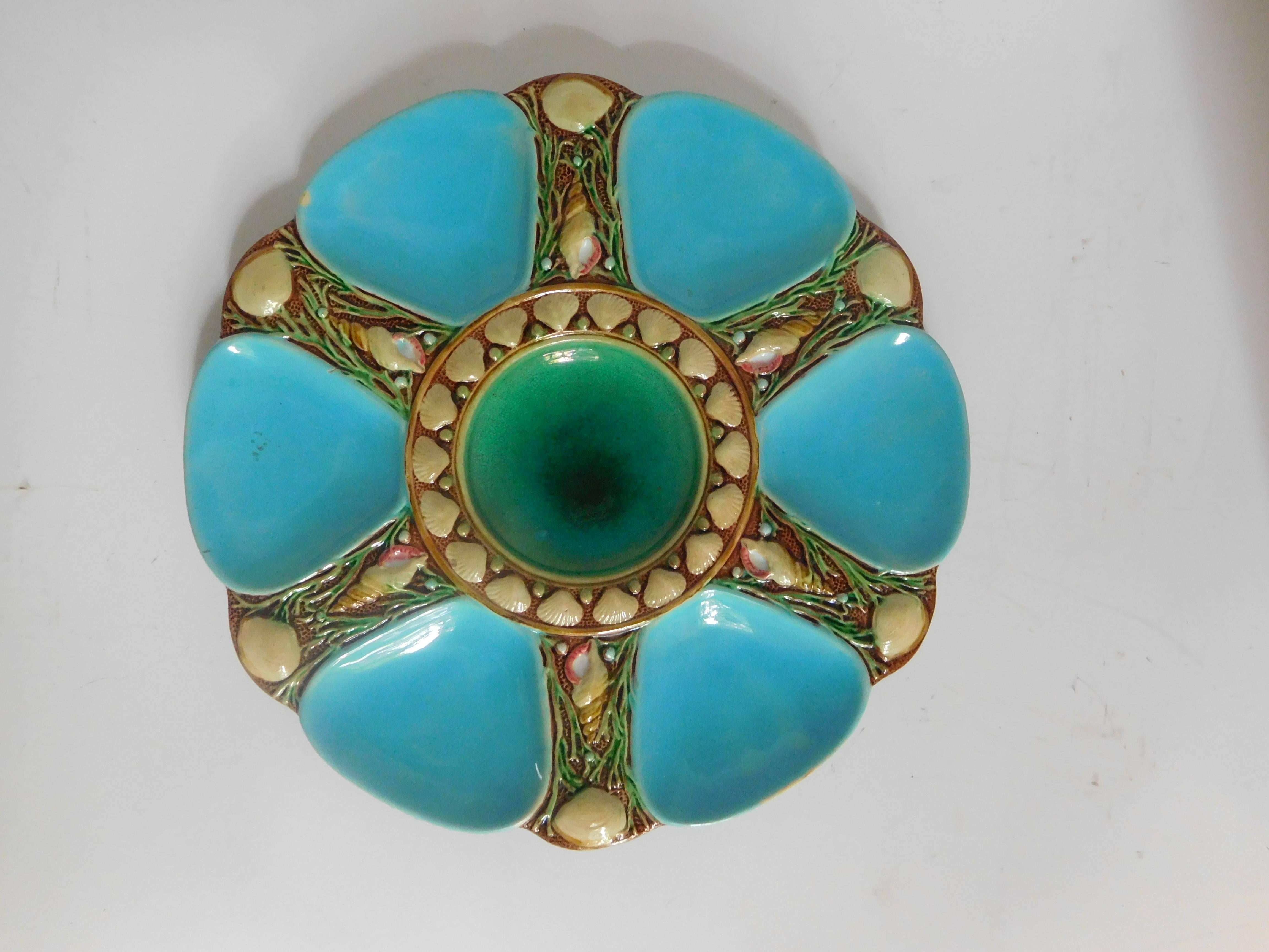 Minton Majolica Oyster Plate in Turquoise and Green, England, 1868 7