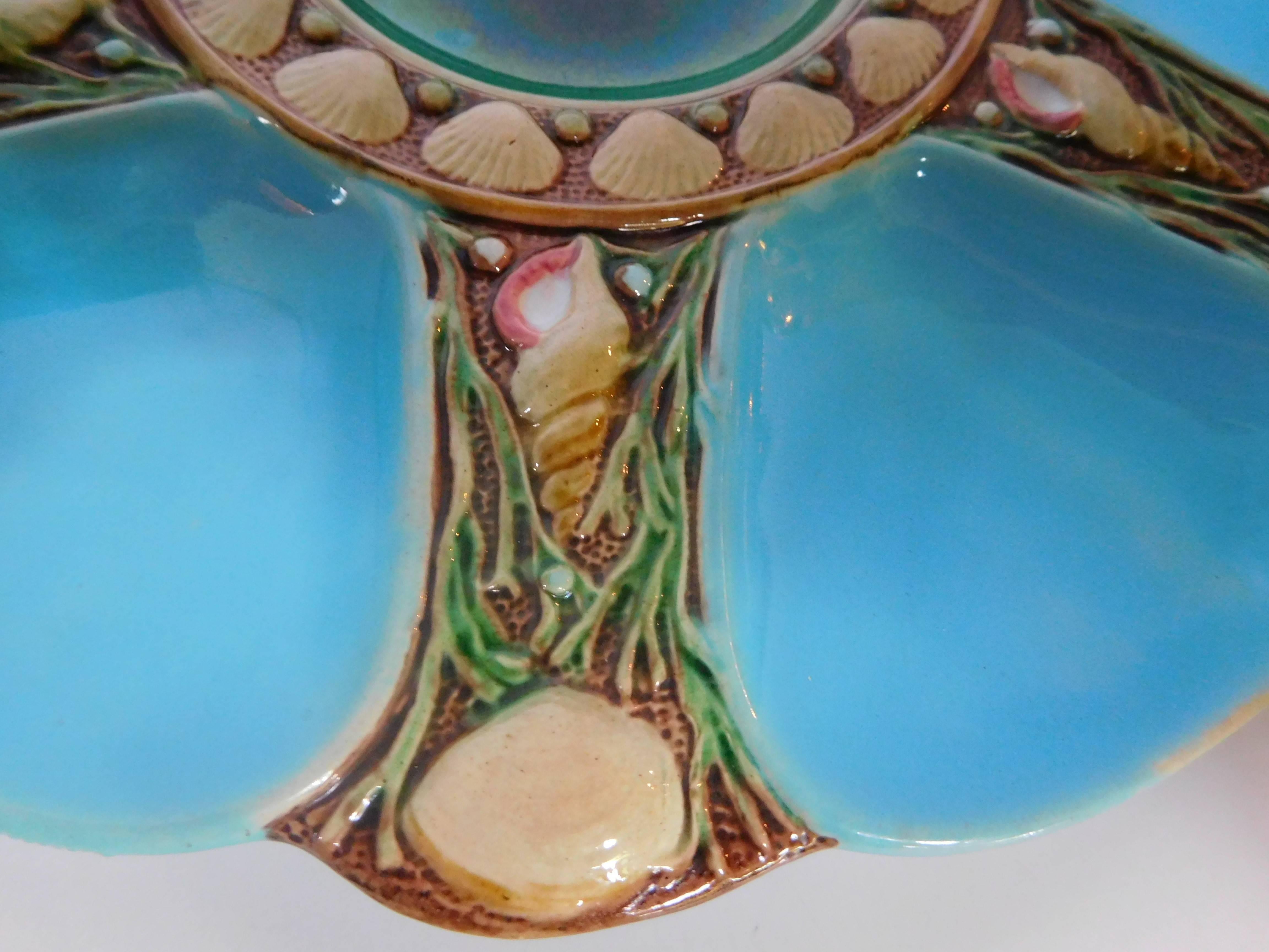 Polychromed Minton Majolica Oyster Plate in Turquoise and Green, England, 1868