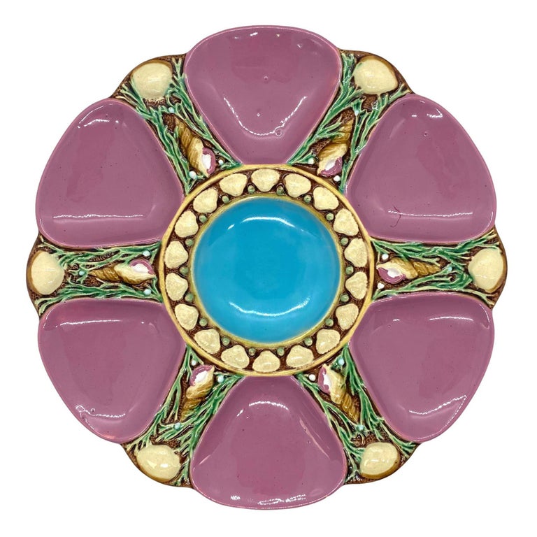 Minton Majolica Pink Oyster Plate, circa 1873 For Sale at 1stDibs